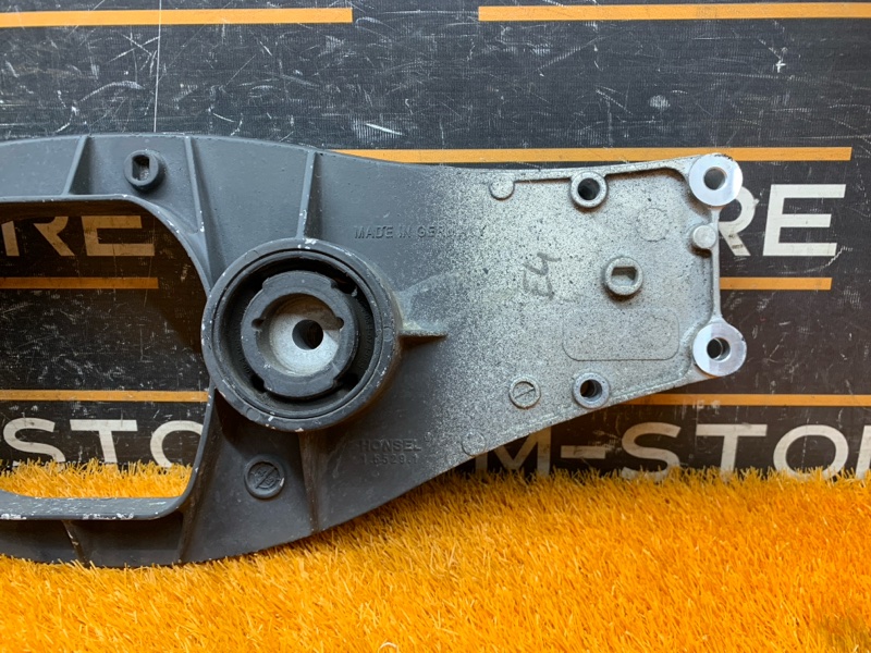 кронштейн редуктора, 500 рублей, Красноярск