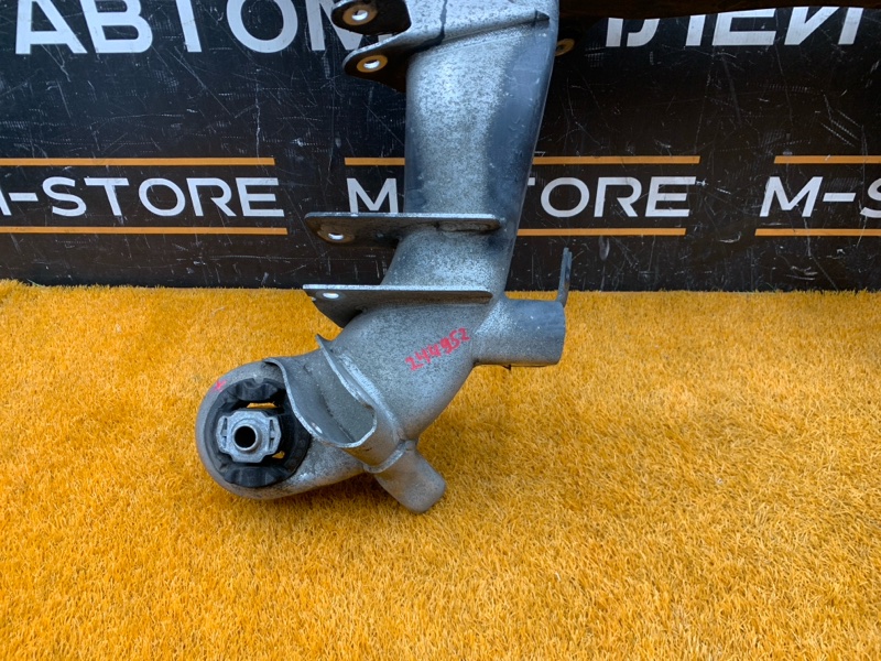 Балка поперечная (подрамник), 1700 рублей, Красноярск