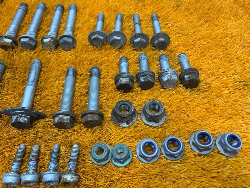 Болты и гайки задней подвески, 490 рублей, Красноярск