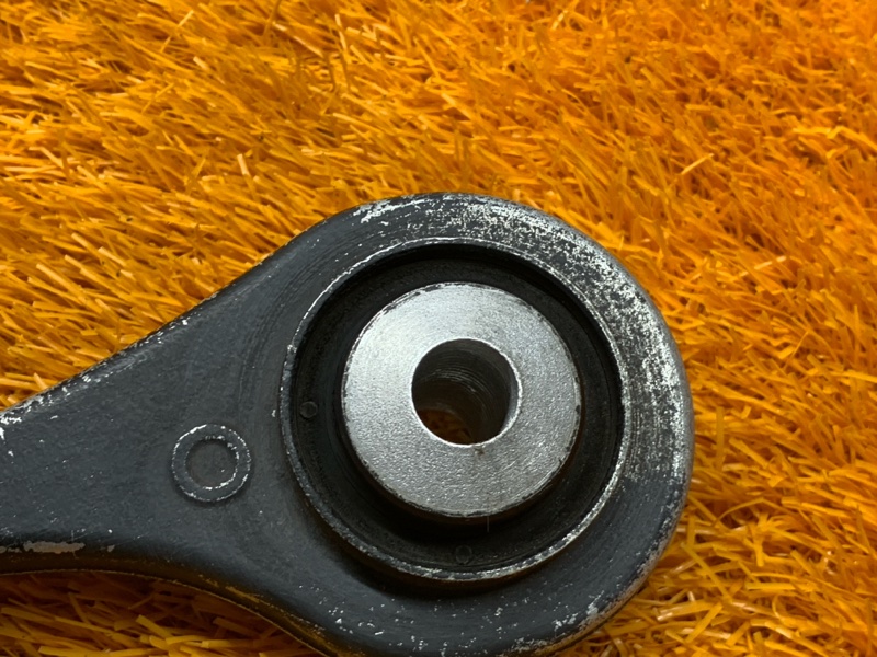 Рычаг подвески нижний, 1600 рублей, Красноярск