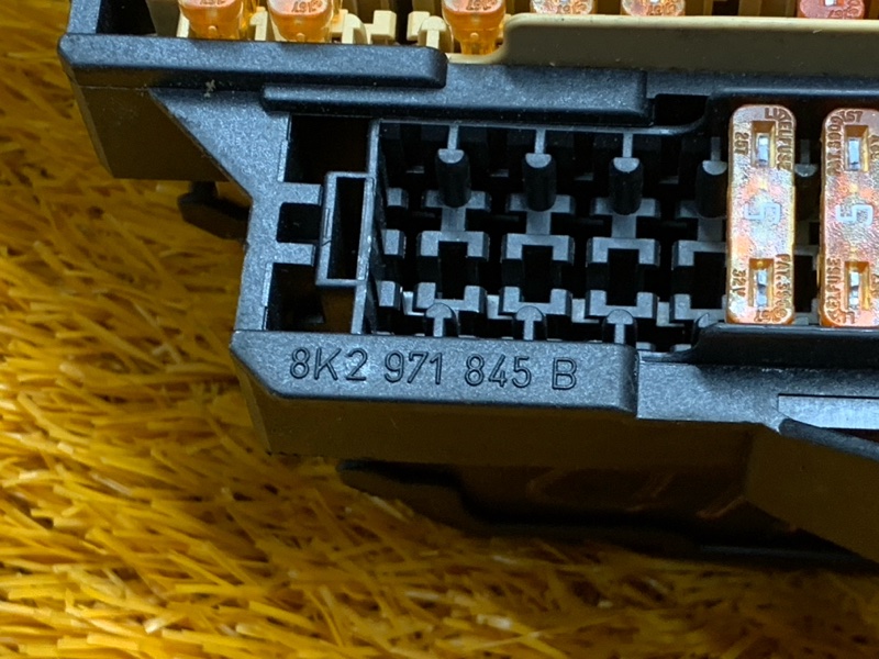 блок предохранителей, 500 рублей, Красноярск