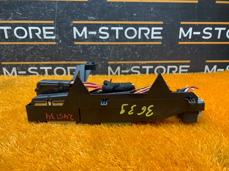 блок предохранителей, 2000 рублей, Красноярск