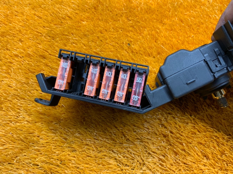 блок предохранителей, 400 рублей, Красноярск