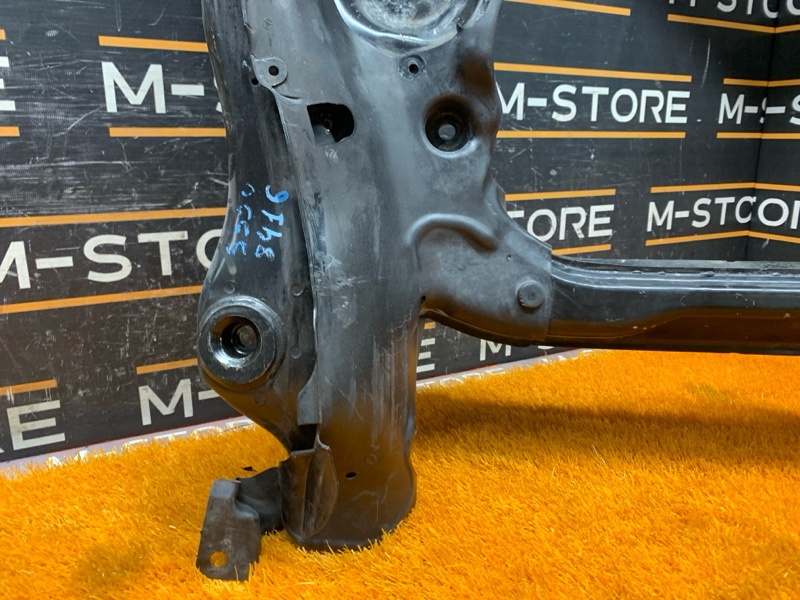 Балка поперечная (подрамник), 5000 рублей, Красноярск