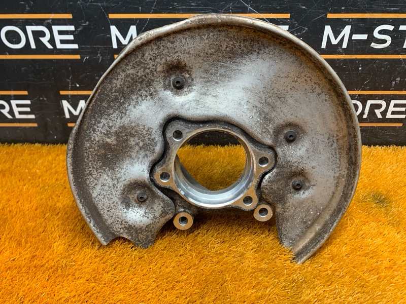 кулак поворотный, 1500 рублей, Красноярск