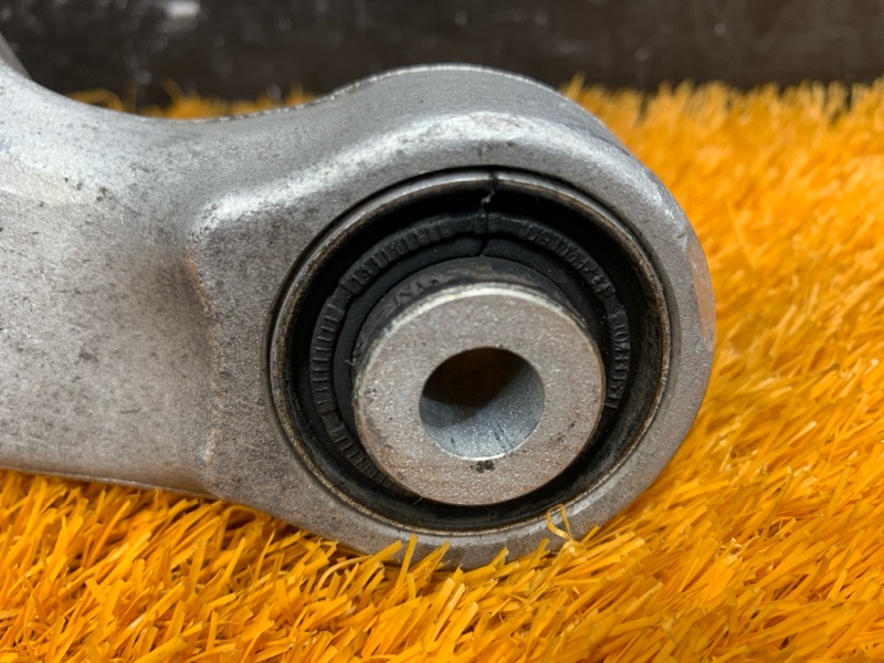 Рычаг подвески верхний, 400 рублей, Красноярск