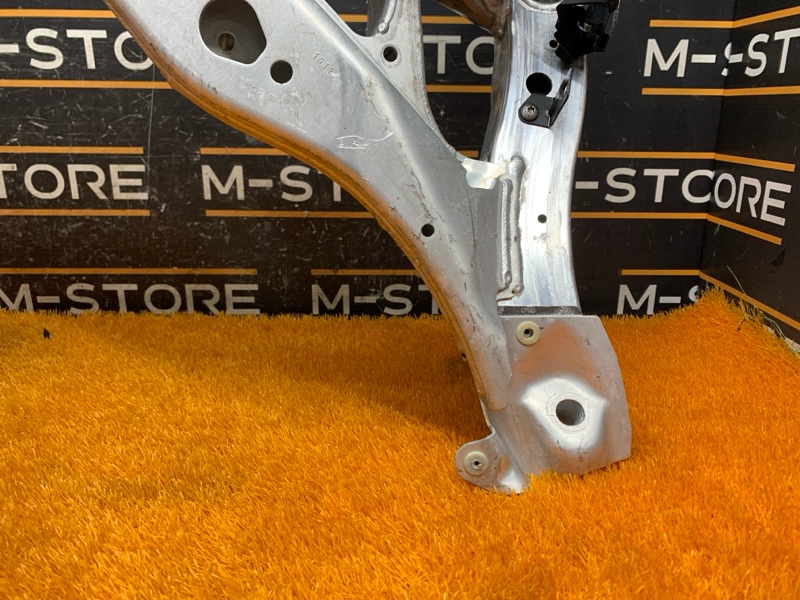 Балка поперечная (подрамник), 5970 рублей, Красноярск