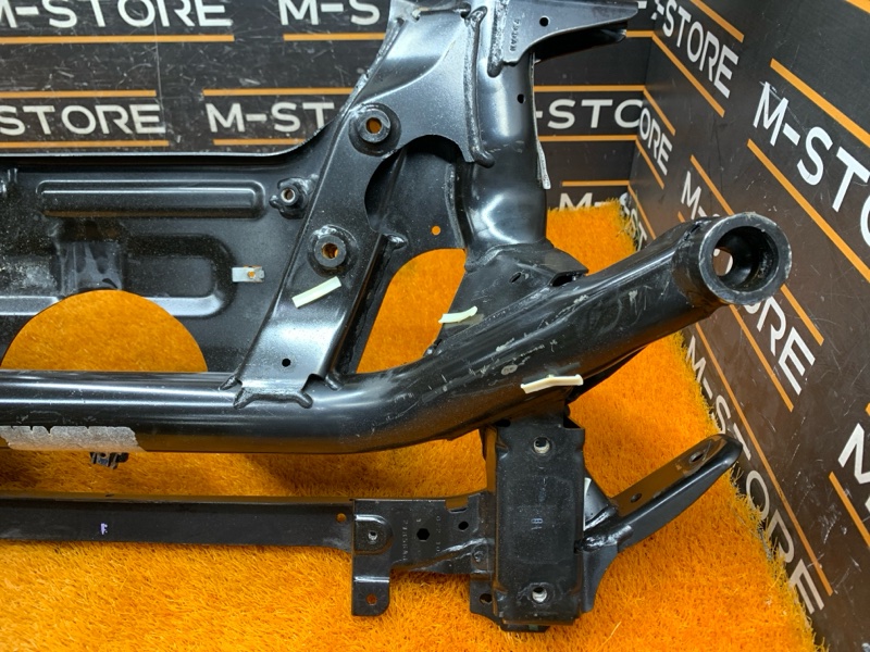 Балка поперечная (подрамник), 10200 рублей, Красноярск