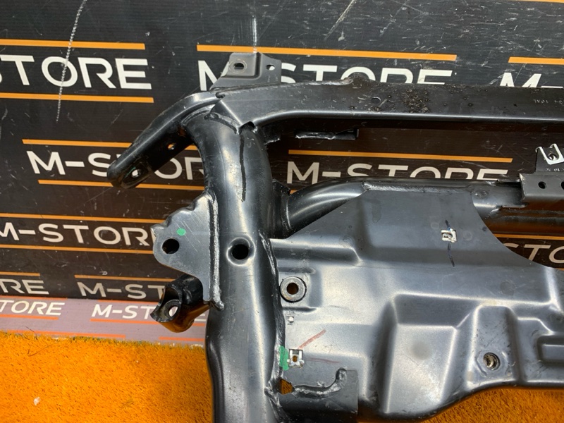 Балка поперечная (подрамник), 10200 рублей, Красноярск