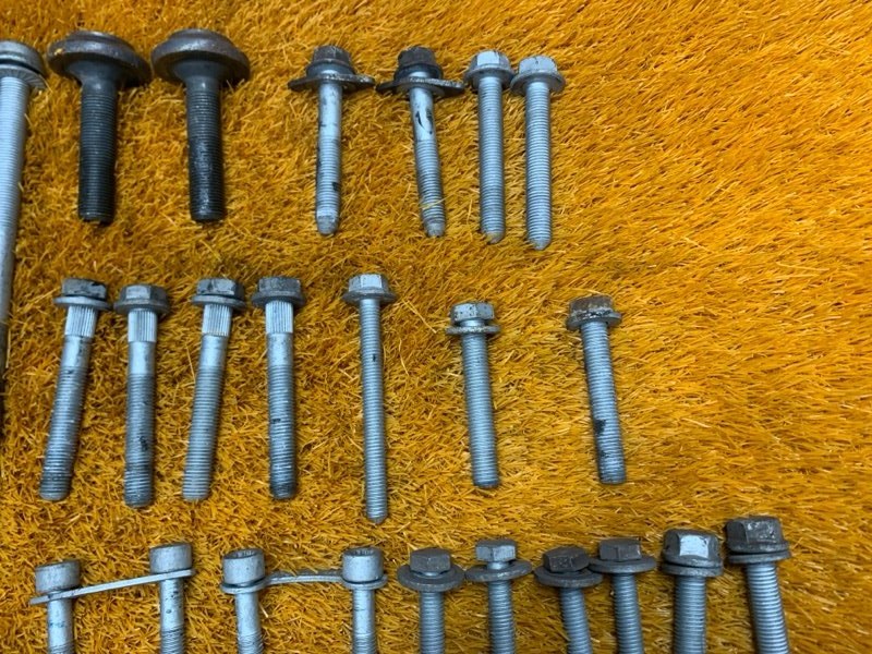 Болты и гайки задней подвески, 1100 рублей, Красноярск