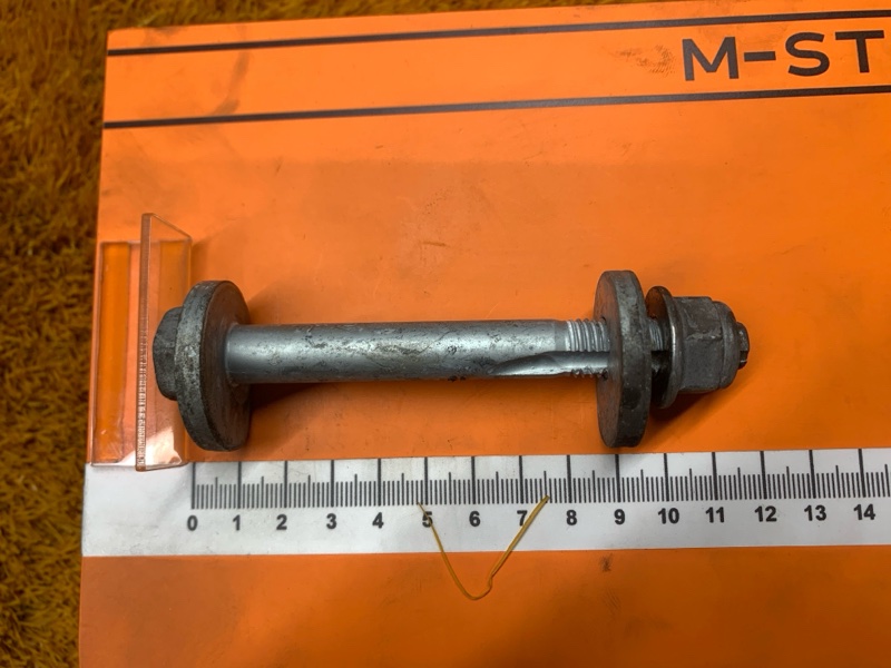 Болт развальный, 600 рублей, Красноярск