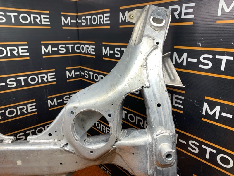 Балка поперечная (подрамник), 4260 рублей, Красноярск