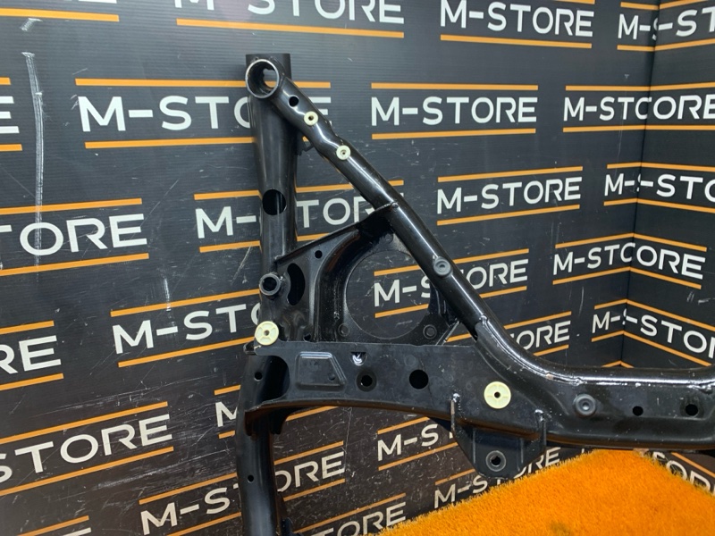 Балка поперечная (подрамник), 4260 рублей, Красноярск