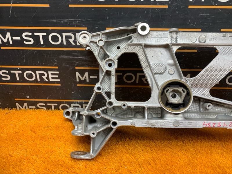 Балка поперечная (подрамник), 18700 рублей, Красноярск