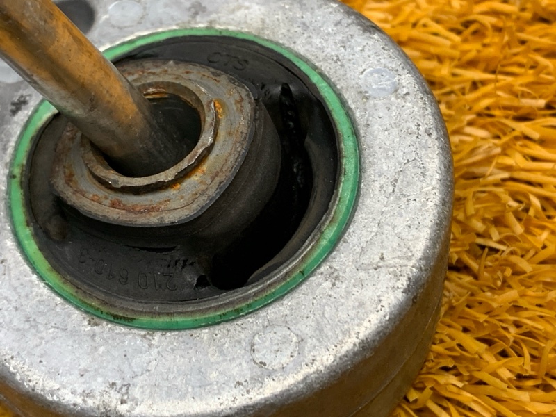 подушка двигателя, 600 рублей, Красноярск