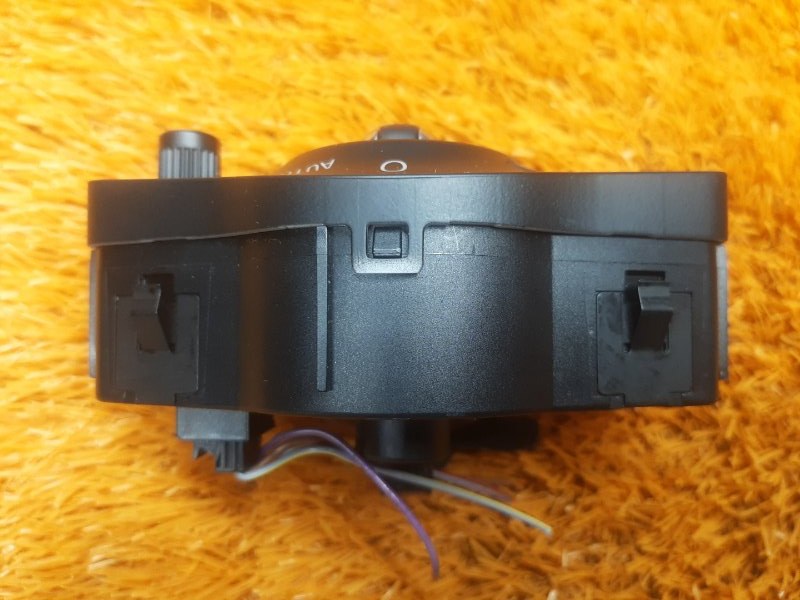 Переключатель света фар, 500 рублей, Красноярск