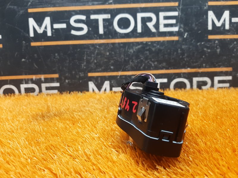 Переключатель света фар, 500 рублей, Красноярск