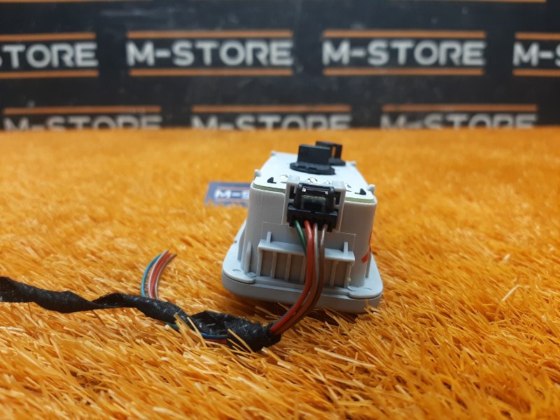 плафон освещения, 440 рублей, Красноярск