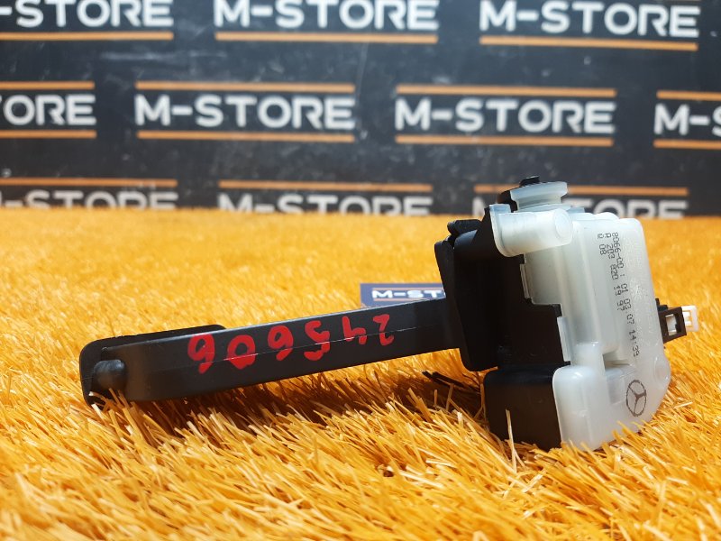 Замок лючка бензобака, 360 рублей, Красноярск