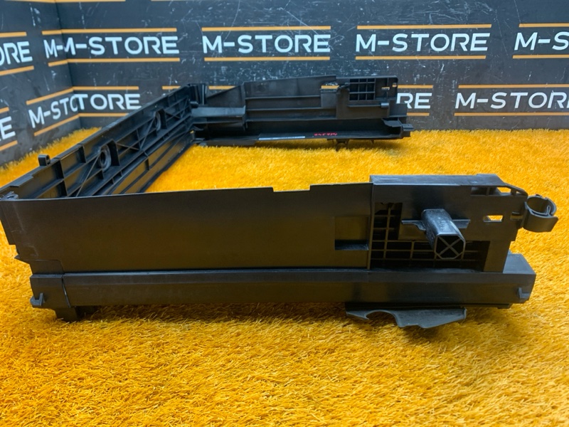 рамка радиатора, 7530 рублей, Красноярск