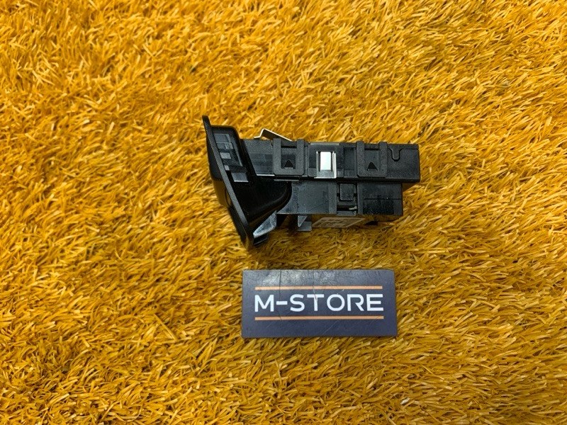 Кнопка стояночного тормоза, 700 рублей, Красноярск