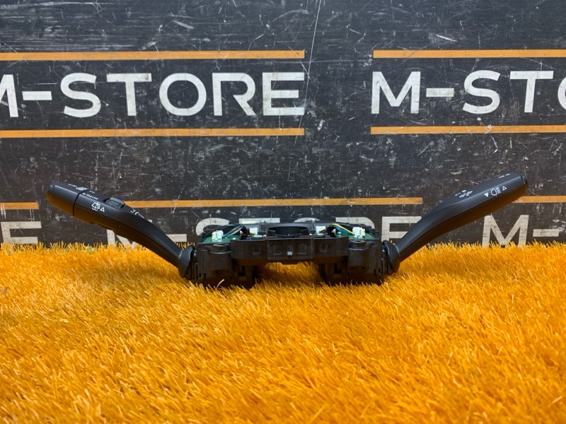 блок подрулевых переключателей, 4090 рублей, Красноярск