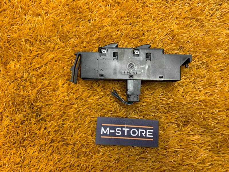 кнопка стеклоподъемника, 2000 рублей, Красноярск