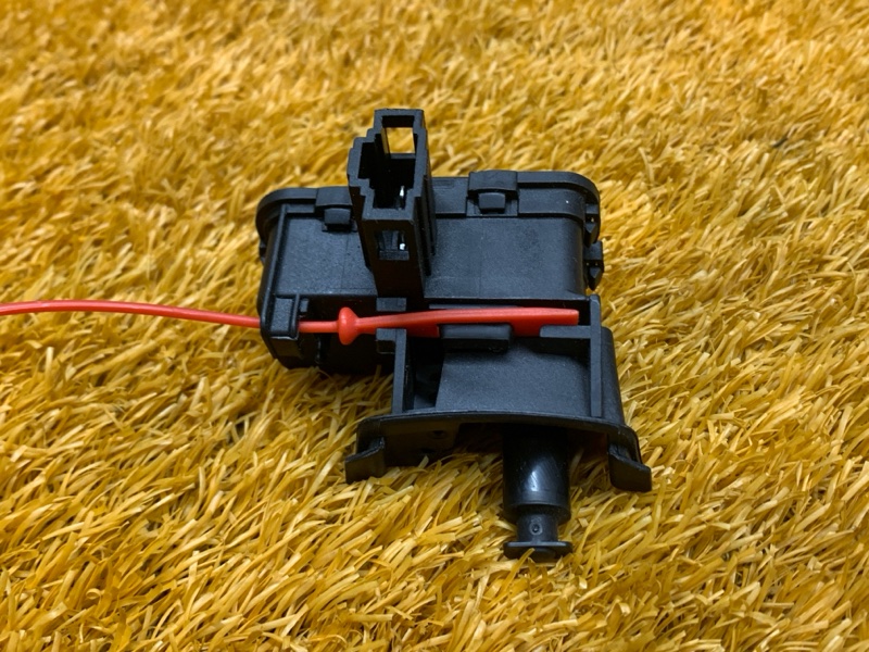 Замок лючка бензобака, 610 рублей, Красноярск