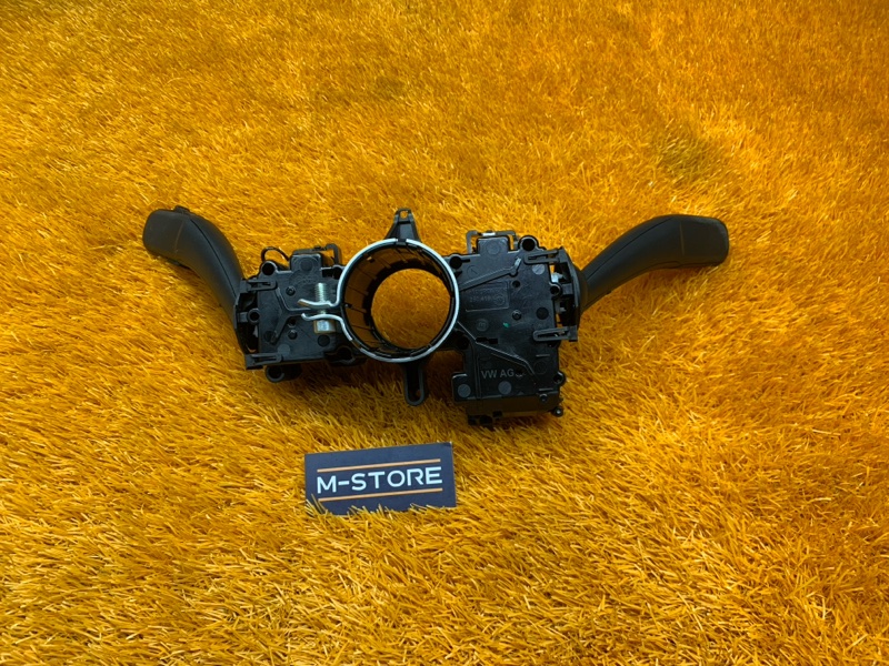 блок подрулевых переключателей, 2000 рублей, Красноярск