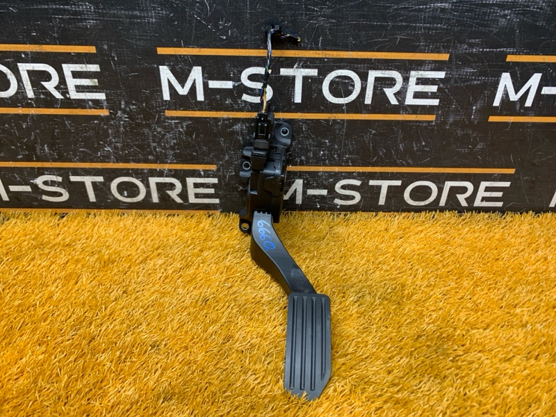 педаль газа, 1400 рублей, Красноярск