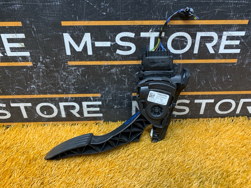 педаль газа, 1400 рублей, Красноярск