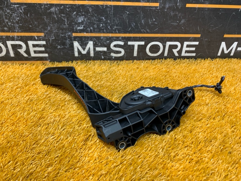 педаль газа, 1400 рублей, Красноярск