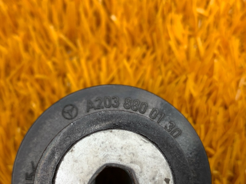 крепление бампера, 900 рублей, Красноярск