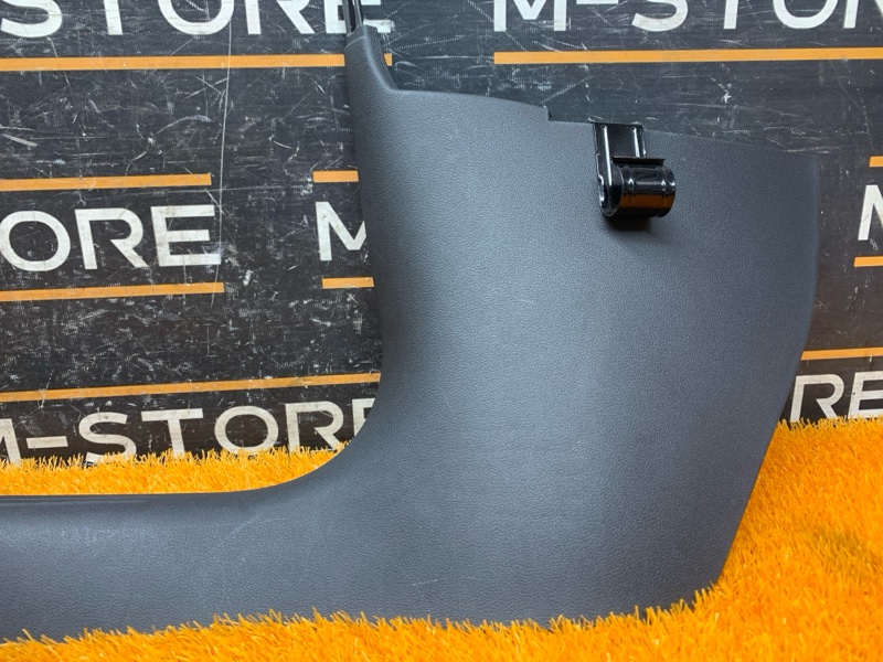 Накладка на порог салона, 440 рублей, Красноярск