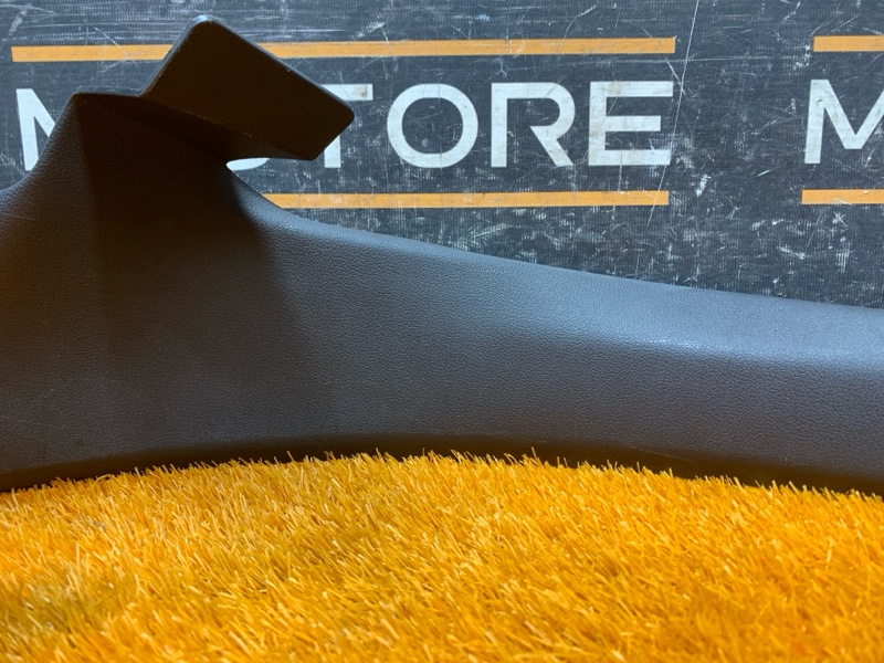 Накладка на порог салона, 440 рублей, Красноярск