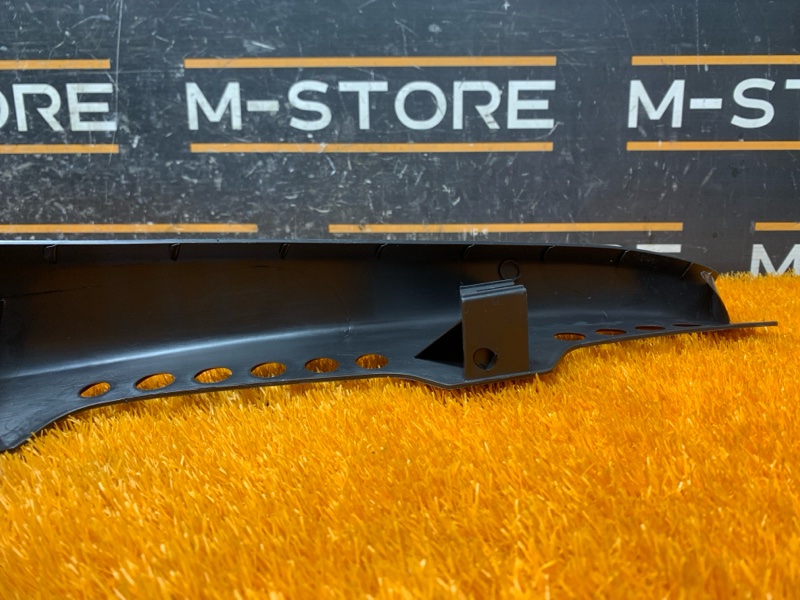 Накладка на порог салона, 440 рублей, Красноярск