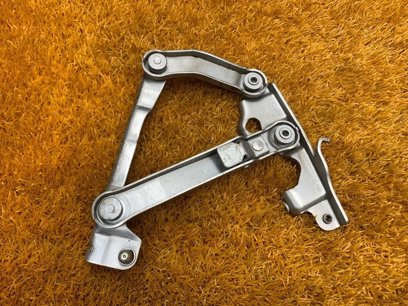 петля капота, 500 рублей, Красноярск