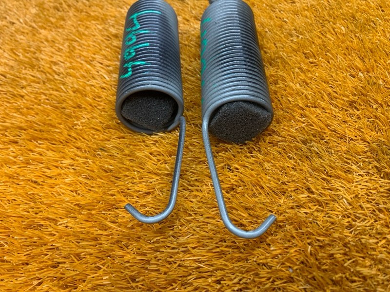 Пружина багажника, 200 рублей, Красноярск