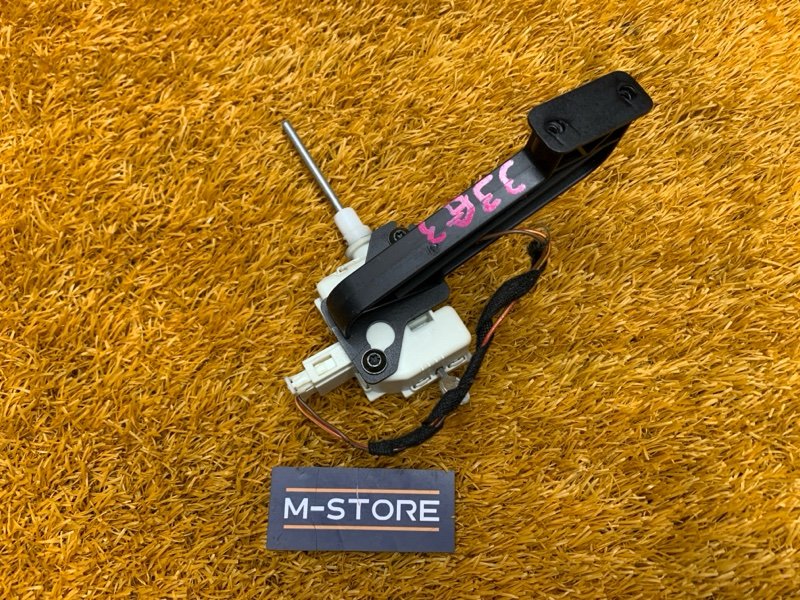 Замок лючка бензобака, 440 рублей, Красноярск