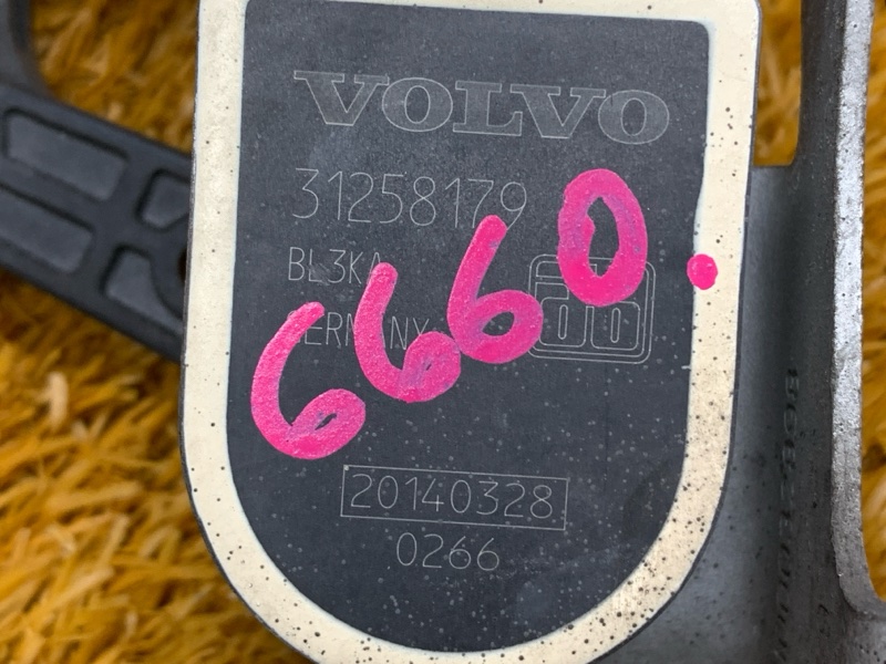 Датчик высоты дорожного просвета, 3550 рублей, Красноярск