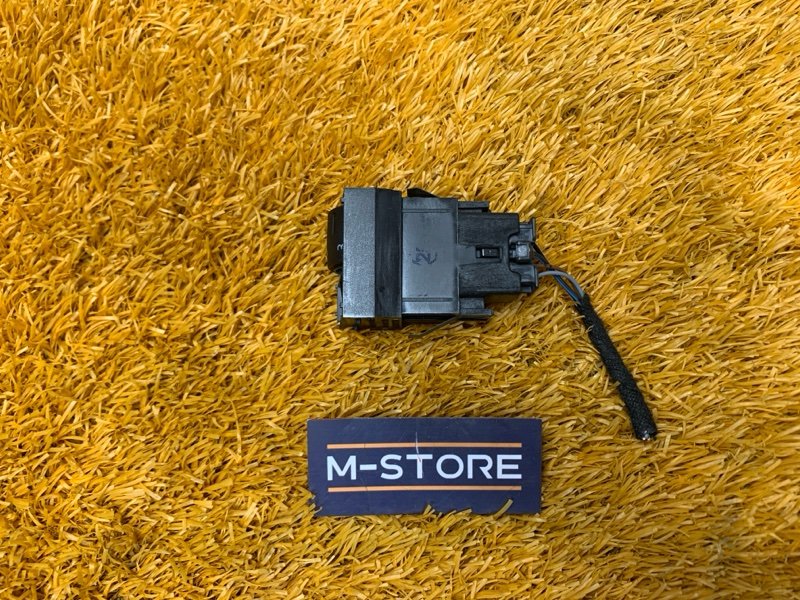 Кнопка подогрева сидений, 200 рублей, Красноярск