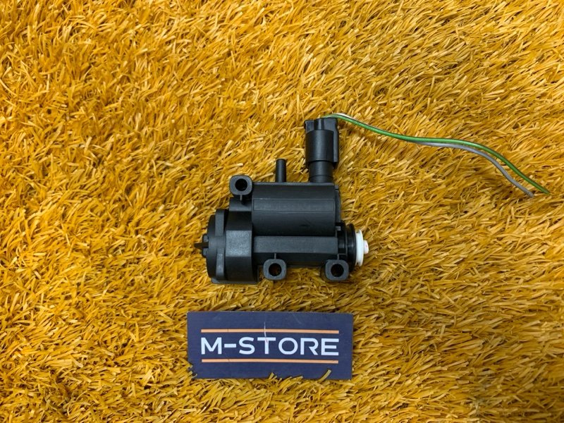 Замок лючка бензобака, 610 рублей, Красноярск