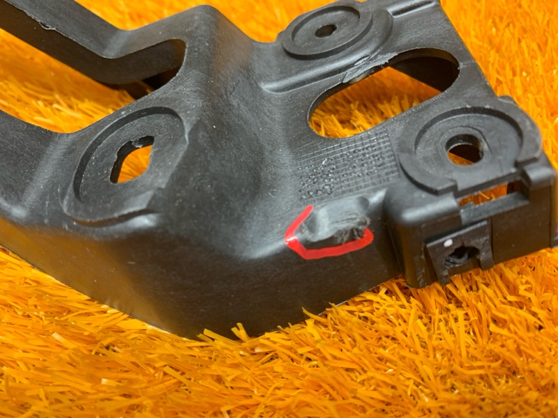 кронштейн порога, 150 рублей, Красноярск