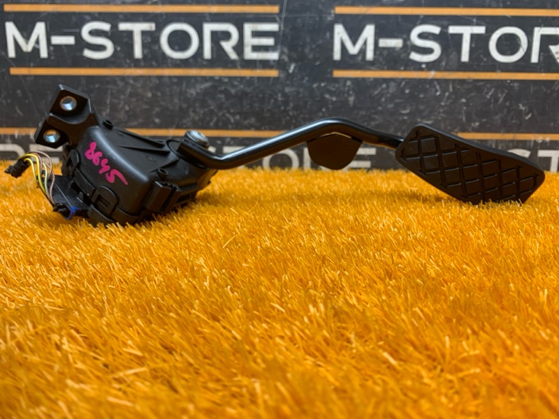 педаль газа, 400 рублей, Красноярск