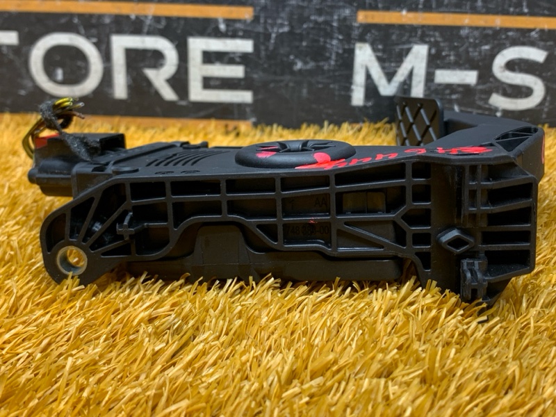 педаль газа, 500 рублей, Красноярск