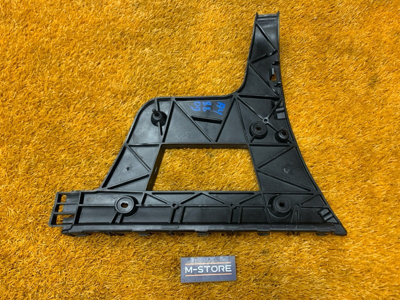 крепление бампера, 750 рублей, Красноярск