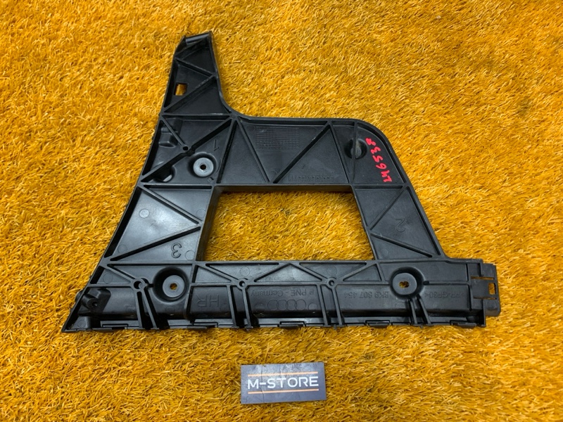 крепление бампера, 750 рублей, Красноярск