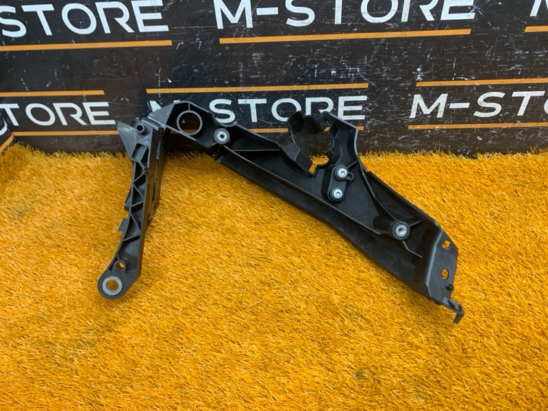 кронштейн фары, 2000 рублей, Красноярск