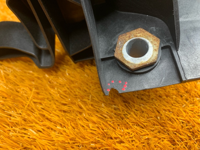 кронштейн фары, 2000 рублей, Красноярск