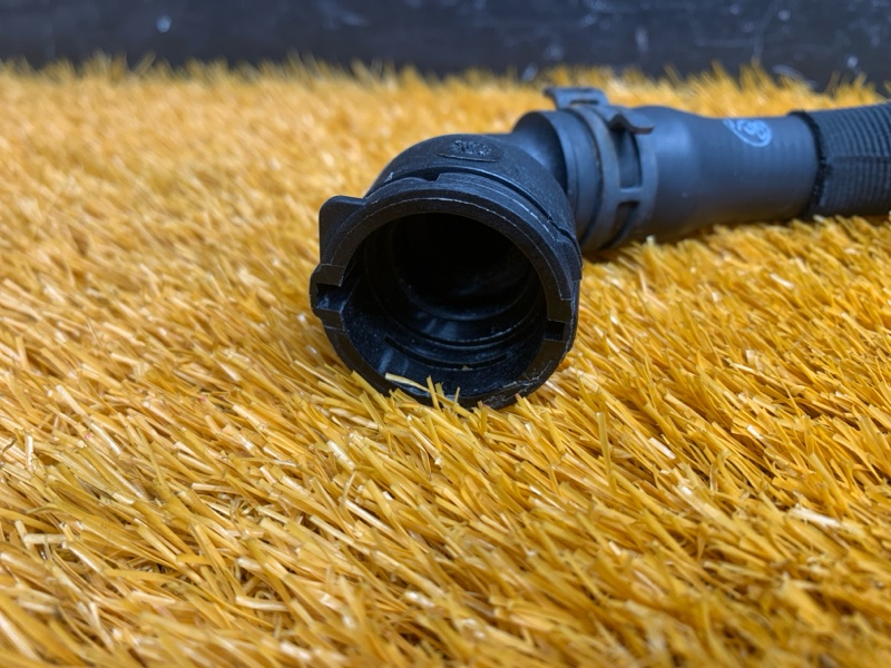 Патрубок системы охлаждения, 1550 рублей, Красноярск